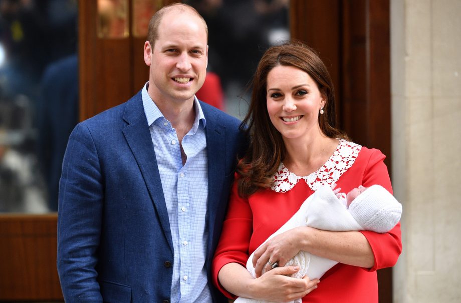 duke and duchess of cambridge lindo wing kate and william new royal baby son