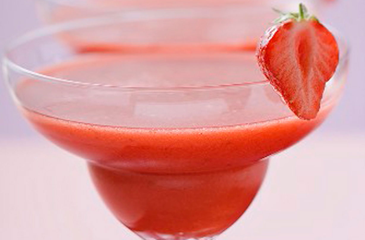 Strawberry Daiquiri Drinks Recipes GoodtoKnow