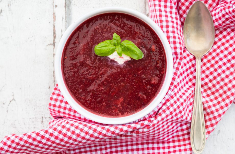 Beetroot and pomegranate soup
