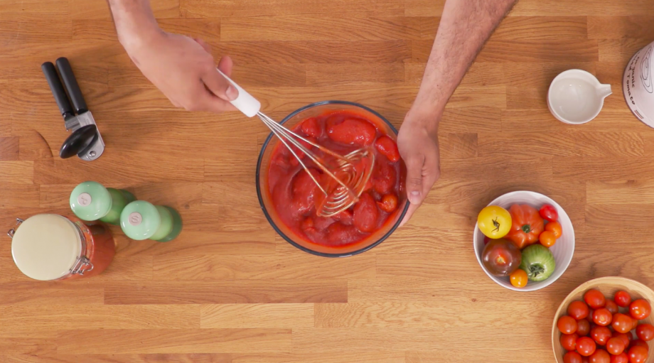 How to make pizza sauce