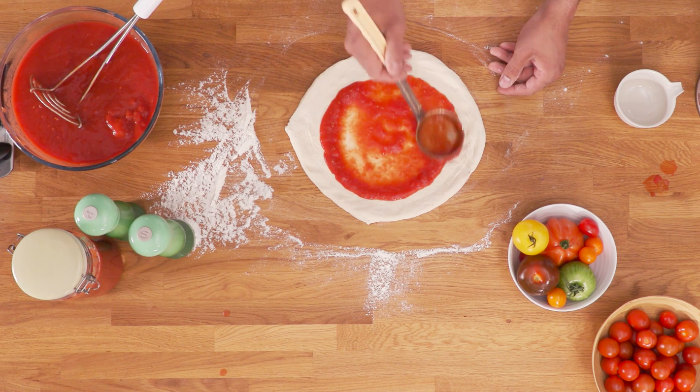 How to make pizza sauce
