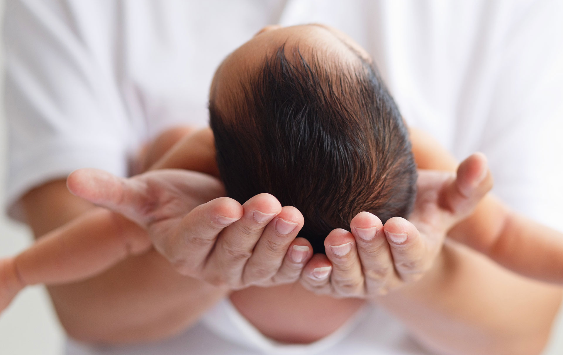 Delayed bathing What are the benefits and should you do it?