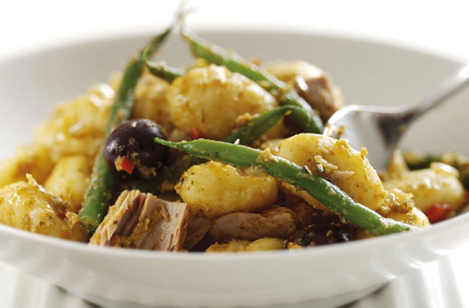 Fennel pesto gnocchi with tuna