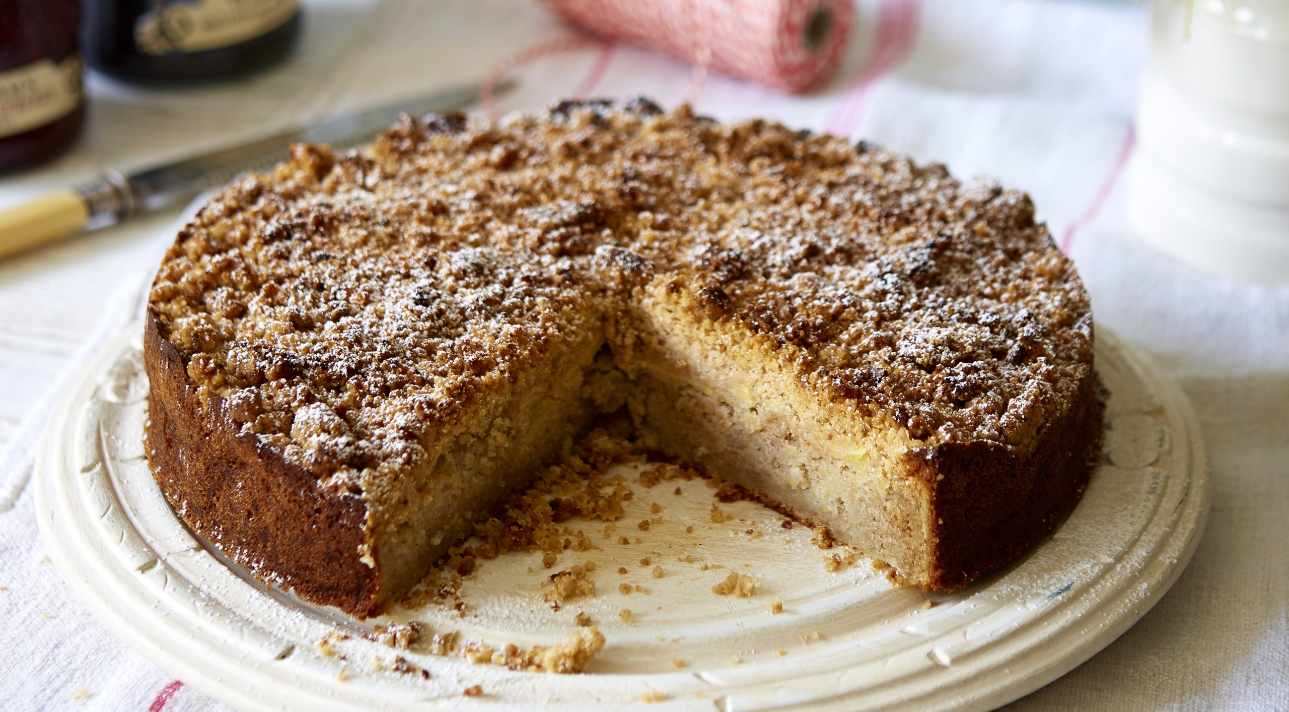 Apple Streusel Cake Baking Recipes GoodtoKnow