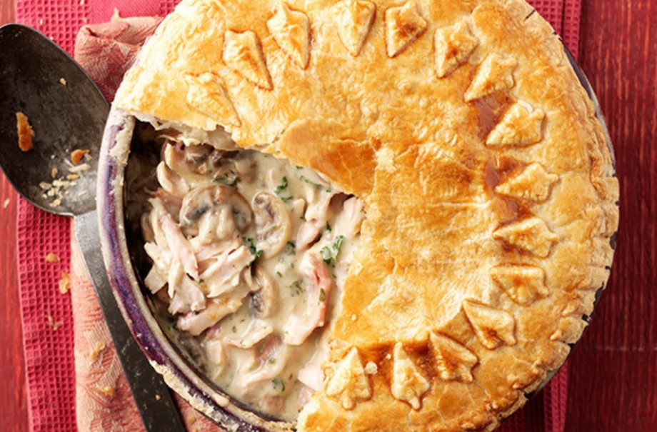 chicken-bacon-and-mushroom-pie_christmas_recipe