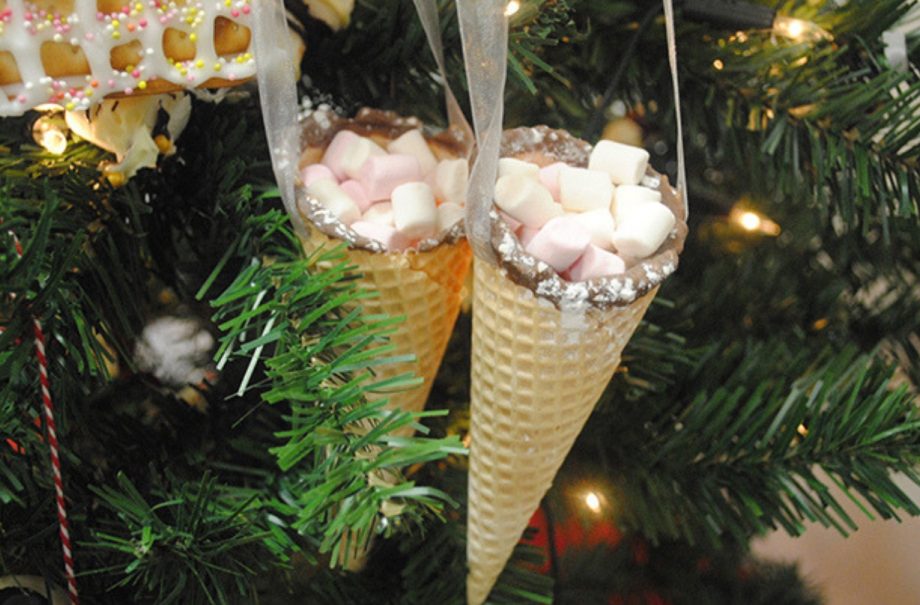 christmas recipes kid friendly_marshmallow_cones