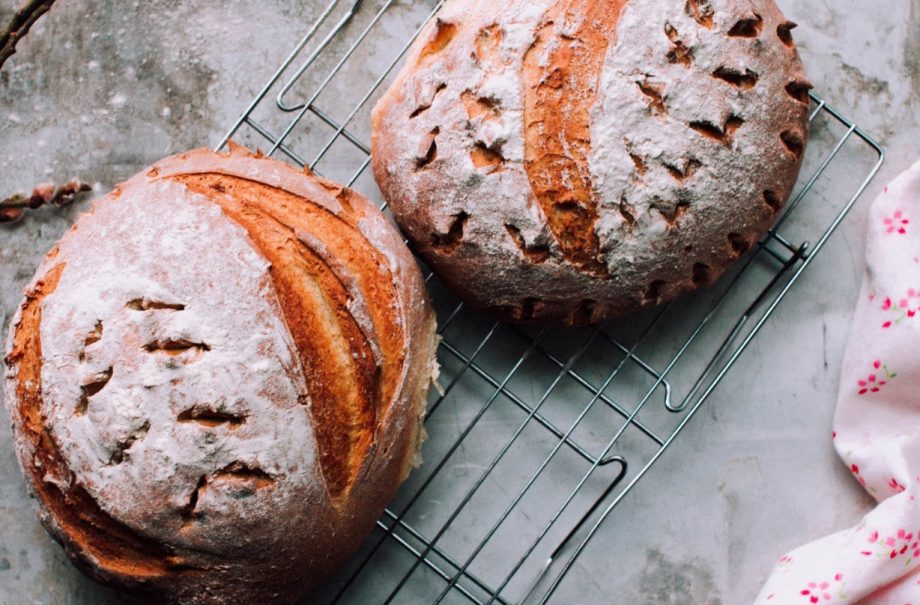 food gifts_food gift ideas_homemade edible gifts_homemade bread