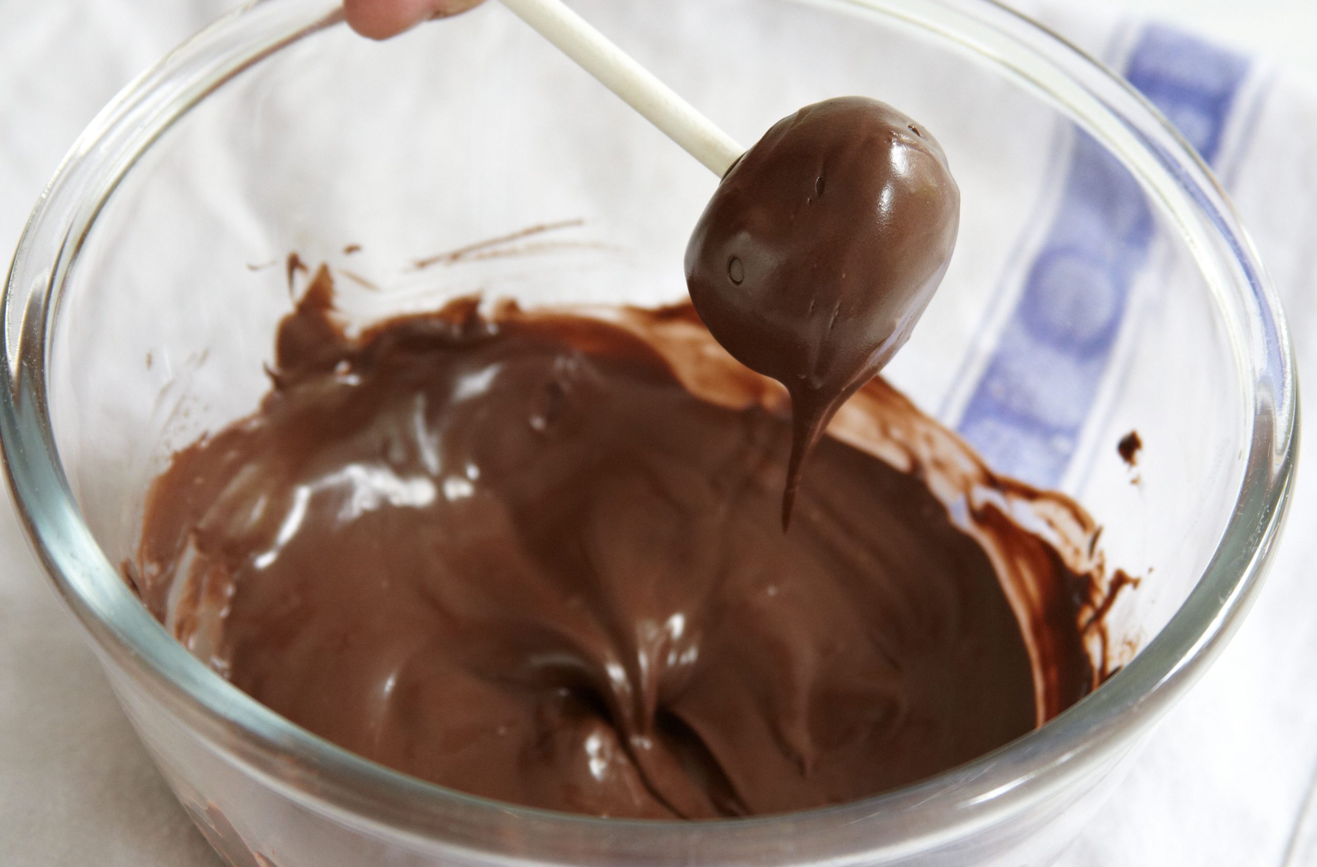 Basic cake pops