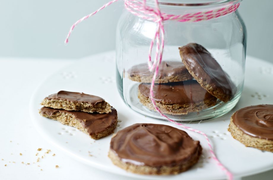 Homemade chocolate digestives