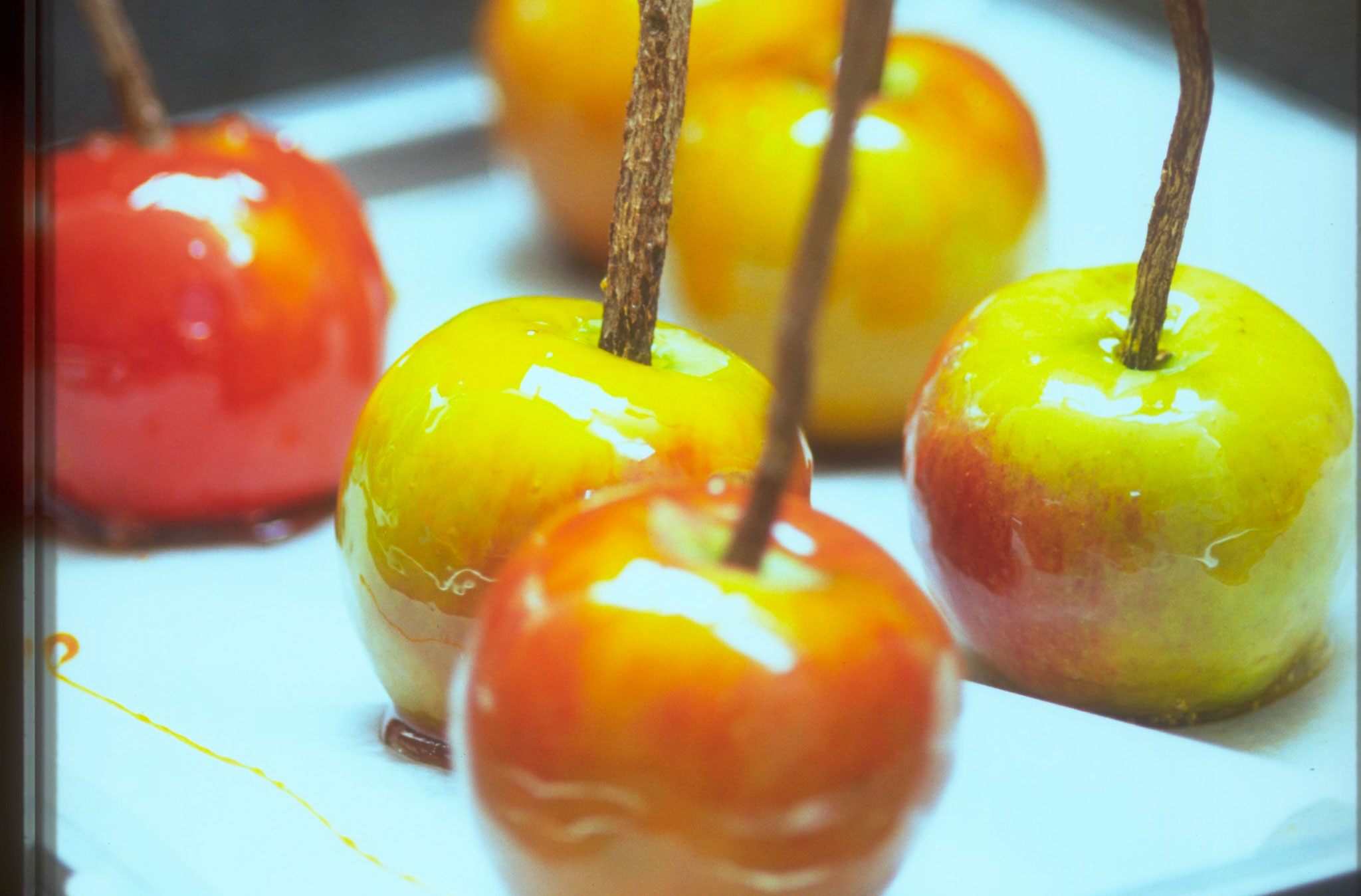 Toffee apples