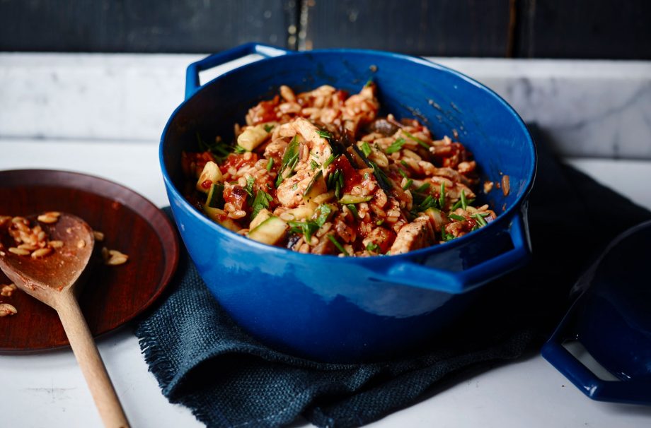 Joe Wicks’ chicken and orzo rat-a-tat bake