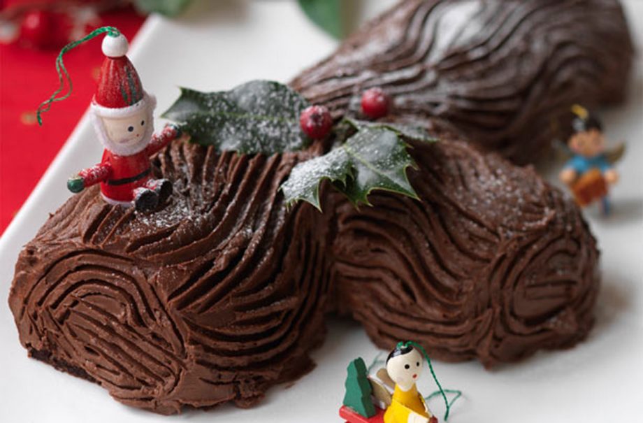 Hairy Bikers Chocolate Yule Log Dessert Recipes Goodtoknow