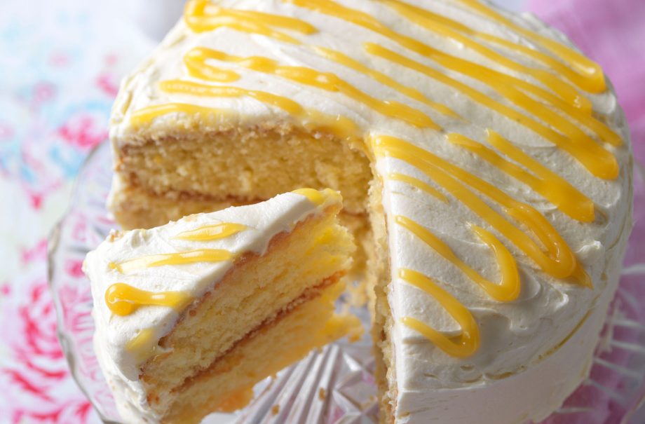 Lemon cake with lemon curd buttercream