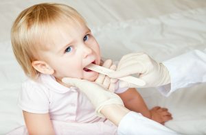 Tonsillitis in toddlers and babies: what are the symptoms and treatment?