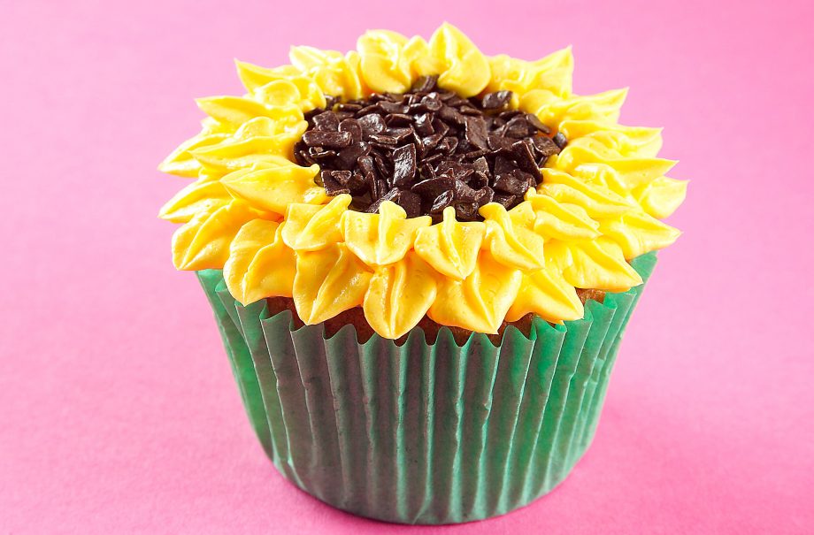Sunflower cupcakes