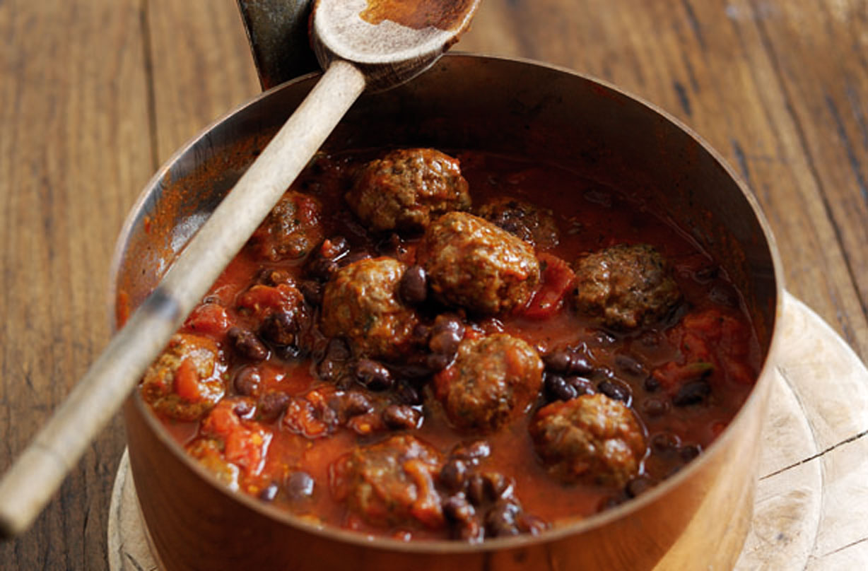 Weight Watchers Chilli Con Carne Meatballs Mexican Recipes GoodtoKnow