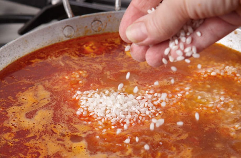how to make paella