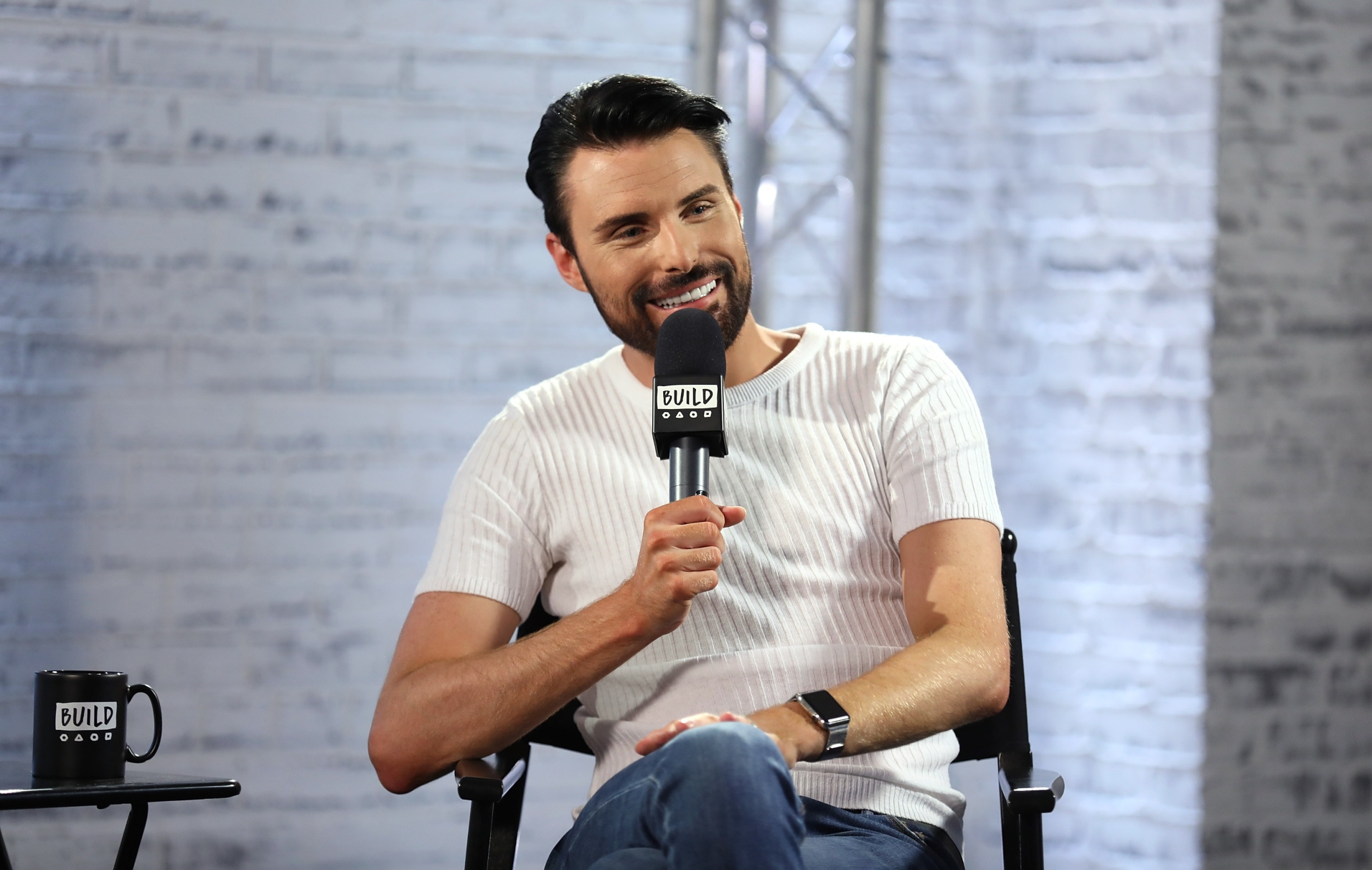 Supermarket Sweep returns with Rylan ClarkNeal