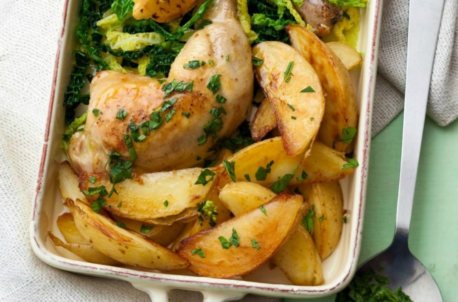 Roast chicken with potato wedges