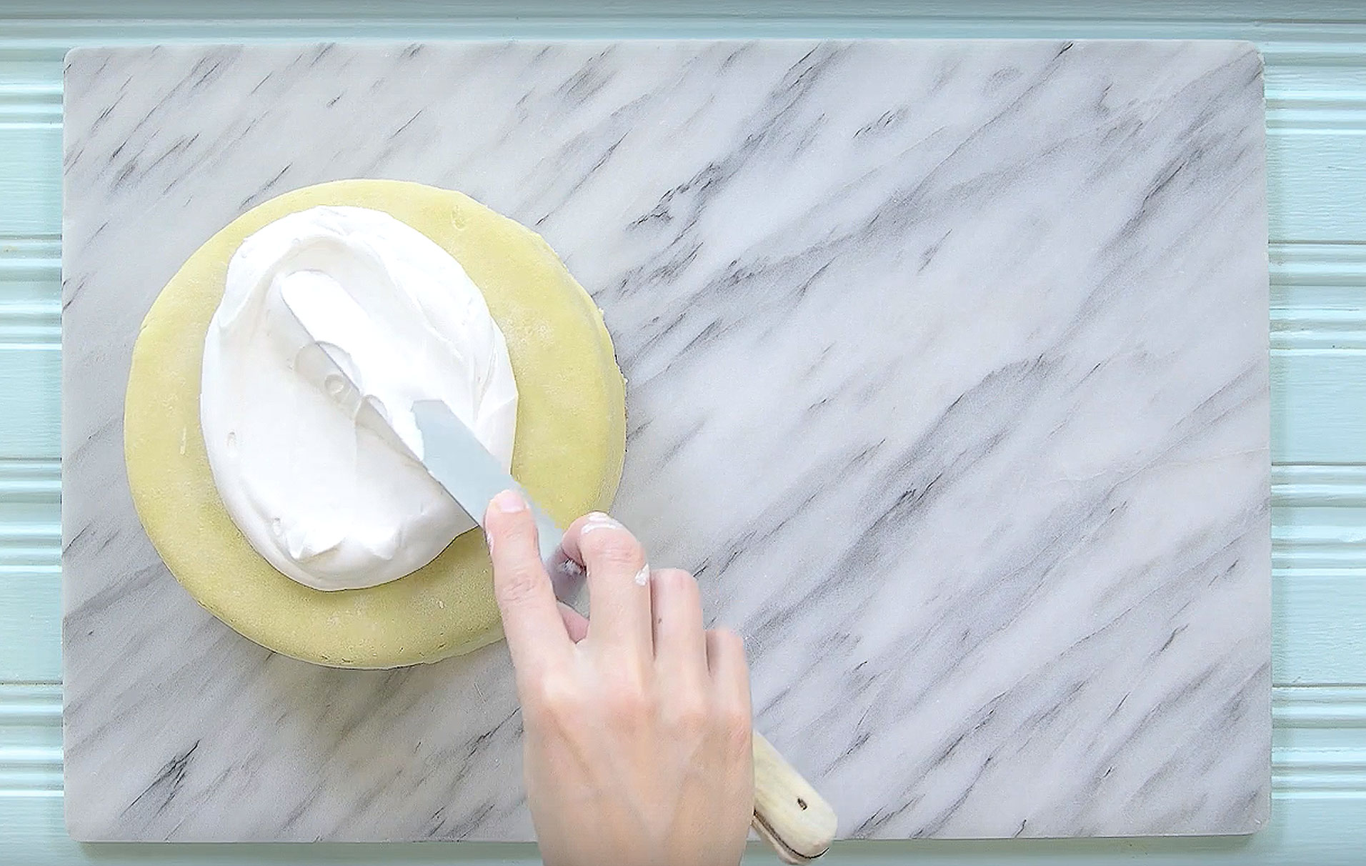 How to make royal icing