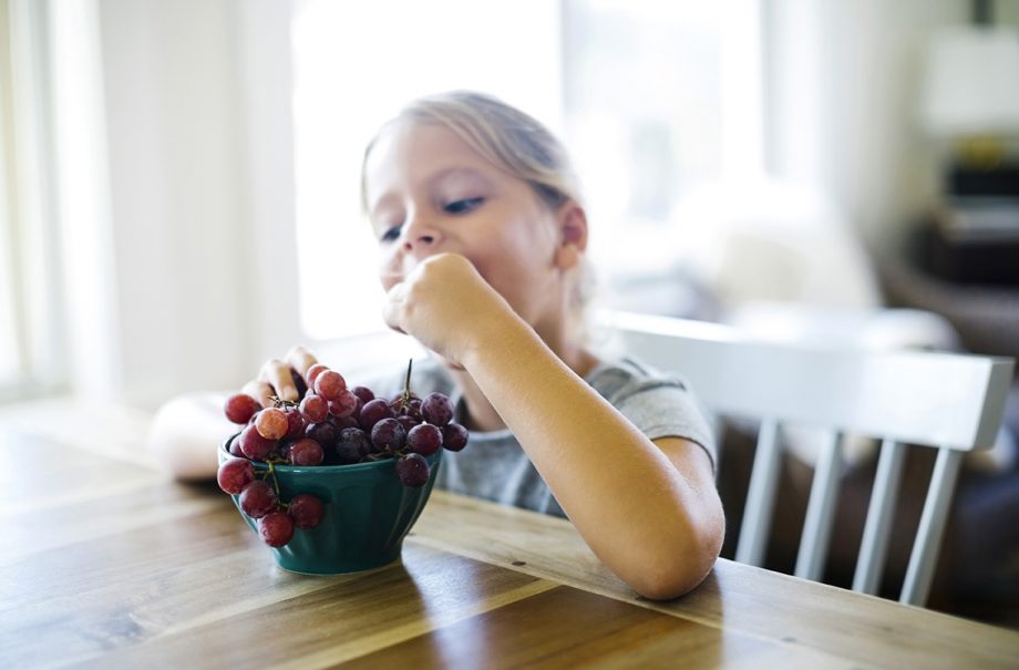 mum issues warning daughter nearly chokes death grapes