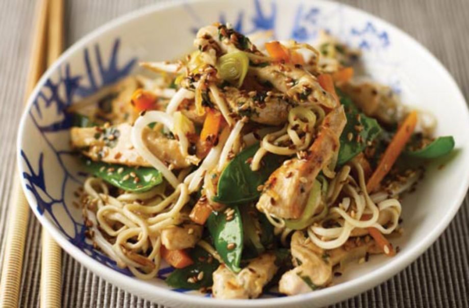 Lemon chicken stir-fry with noodles