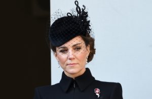kate middleton sweet tribute poppy brooch