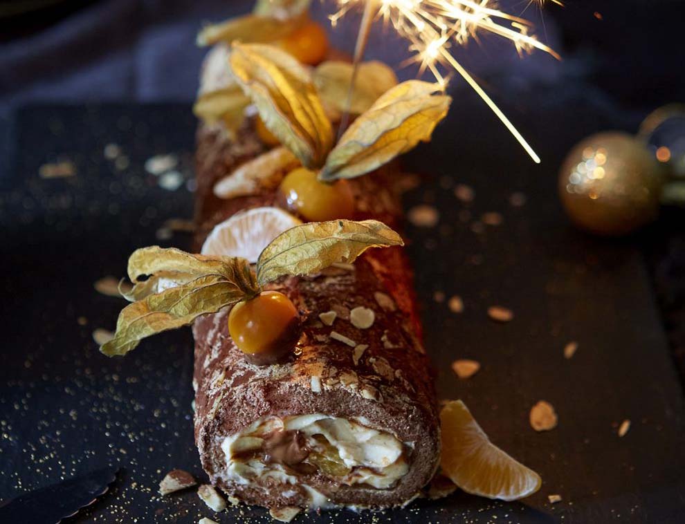 Recipes with Baileys: Baileys and chocolate roulade