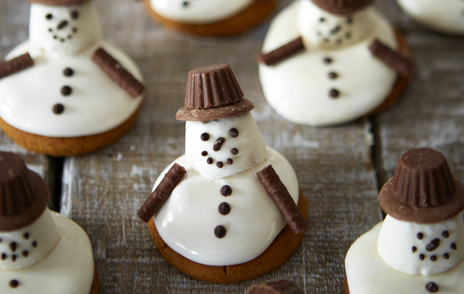 No Bake Marshmallow Snowmen American Recipes GoodtoKnow