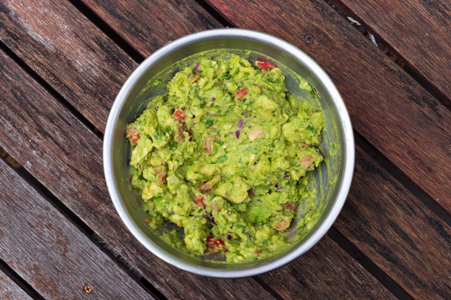 Healthy snacks: Guacamole