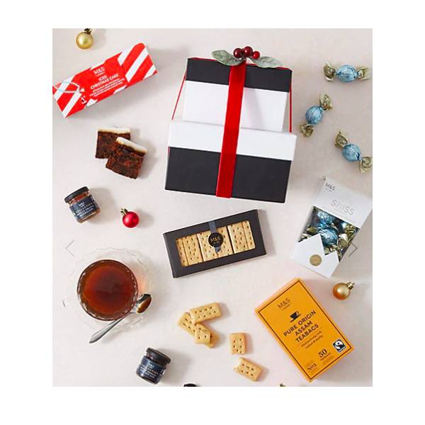 Indulgent Christmas hampers and gift sets under £30