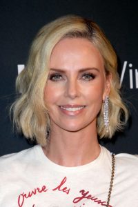 anti-ageing hairstyles