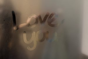 Stops mirror fog - This is a clever one, simply squirt shampoo onto a paper towel, rub all over the surface of the mirror before wiping clean with a dry cloth. Next time you shower your mirror will be fog free with no streaks – this also works for swimming goggles, try it!