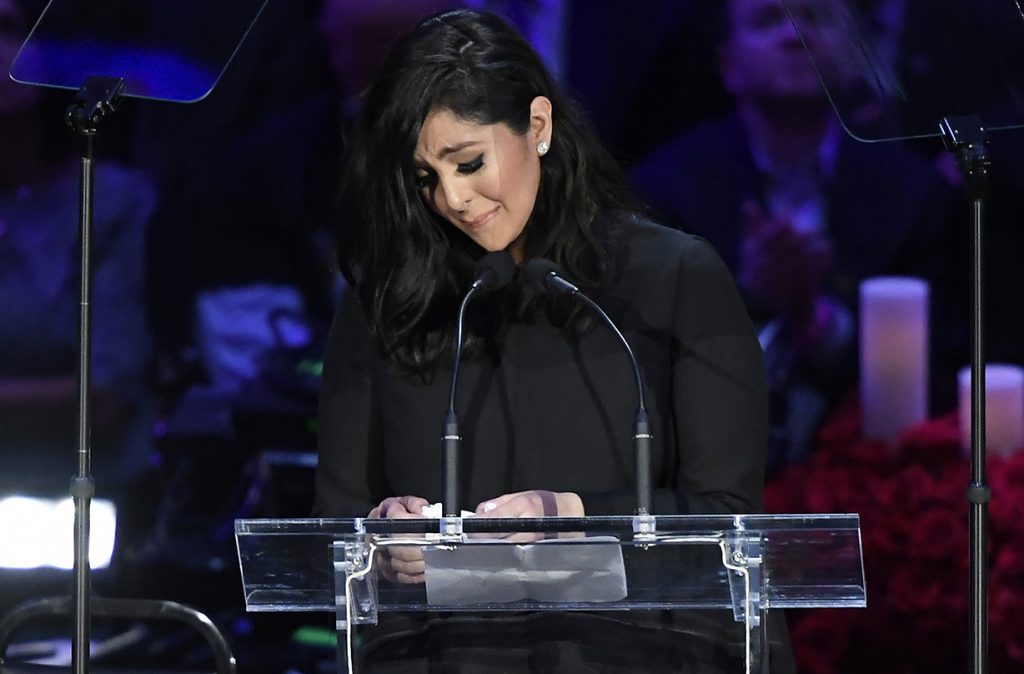 vanessa bryant heartbreaking speech kobe bryant memorial first public appearance