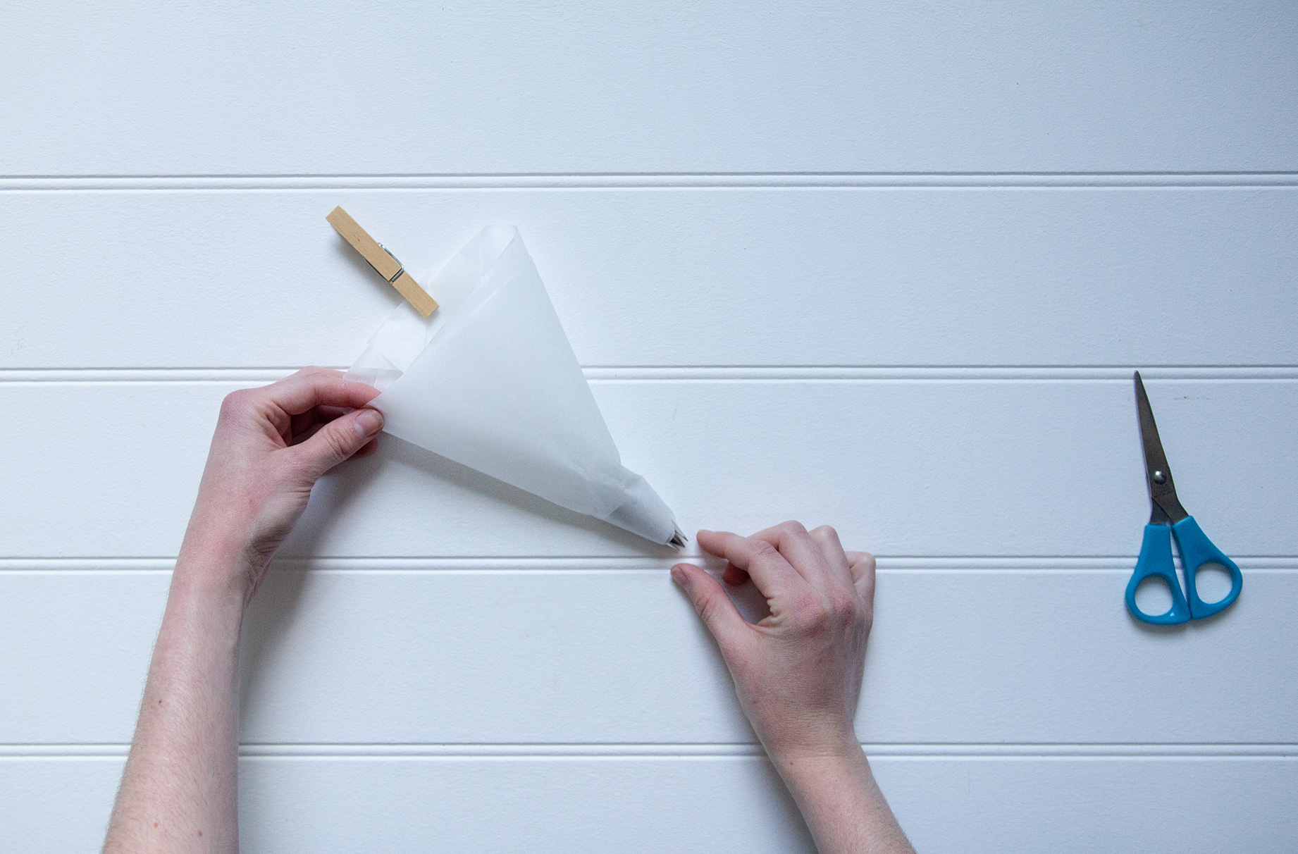 How to make a piping bag