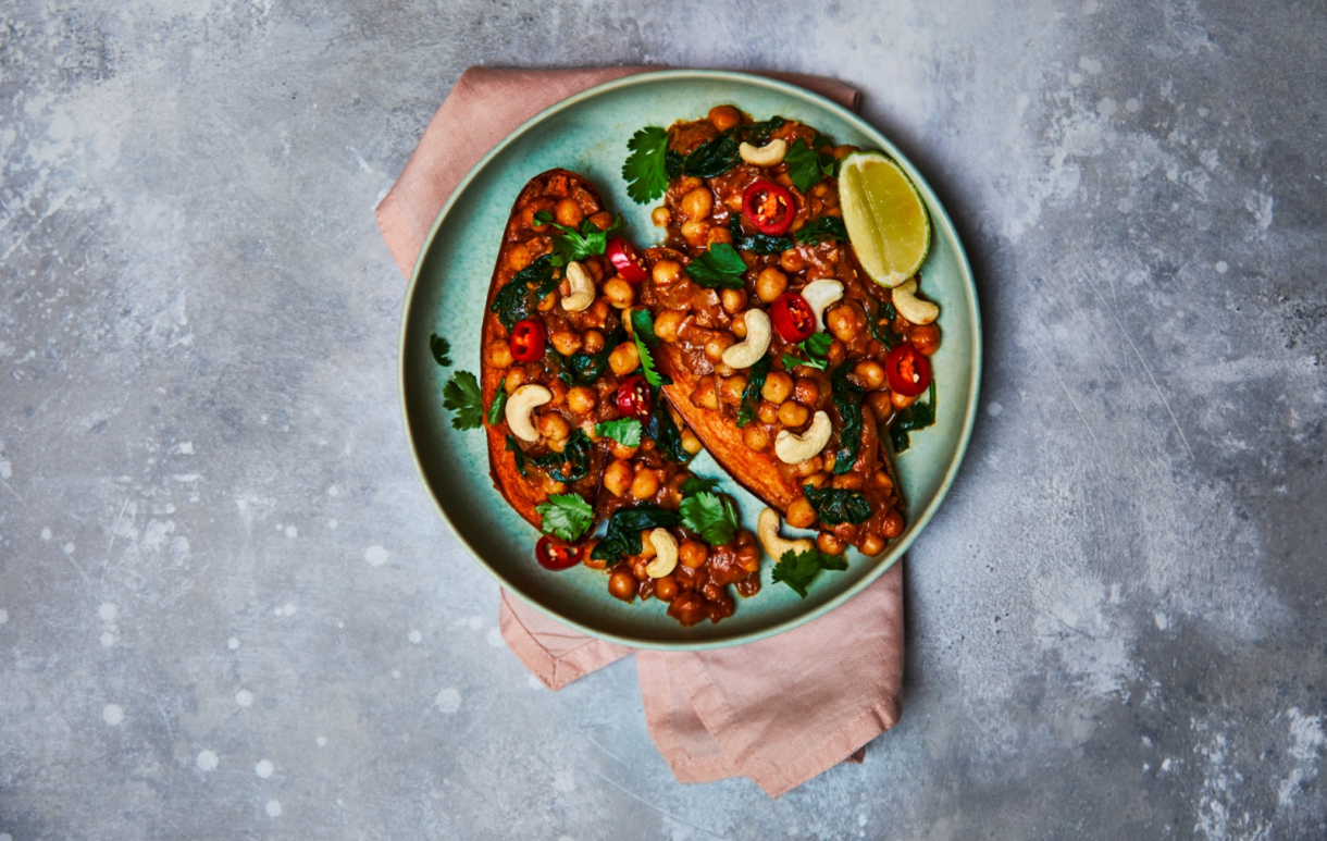 Joe Wicks' Creamy Chickpea Curry Loaded Sweet Potato Dinner Recipes GoodtoKnow