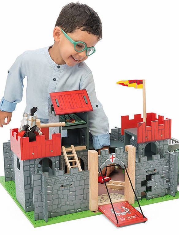 wooden toy Castle