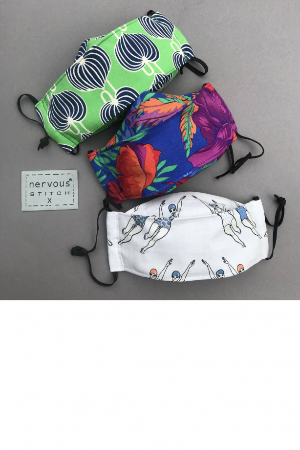 Washable face mask with metal nose wire and filter pocket