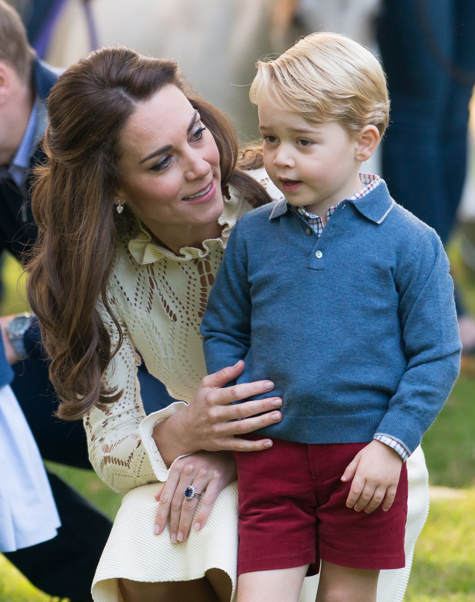 The very special detail in the adorable new photograph of Prince Louis