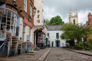 closed shops under the new government lockdown rules for the second lockdown in England
