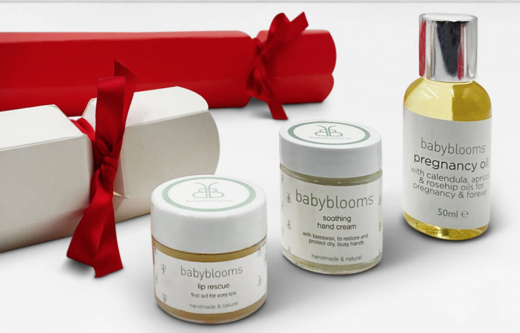 Mum to be Christmas cracker