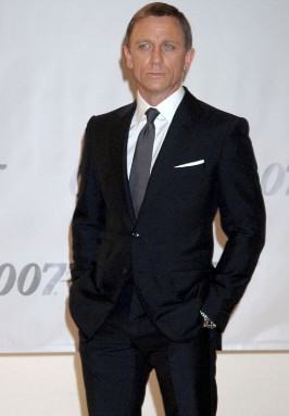 Vanity Fair's Best Dressed List - Daniel Craig