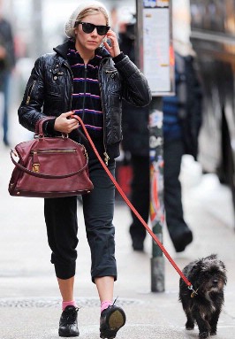 Sienna Miller: Best Dressed Dog Walker! - Sienna's Off-Duty Look - 7