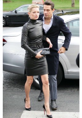 LBD Fashion Frenzy - Kate Moss - 31