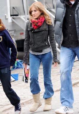 Celebs in UGGS! - Sarah Jessica Parker - 1