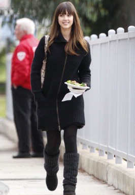 Celebs in UGGS! - Jessica Alba - 1