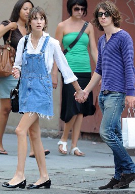Alexa Chung's fashionable life! - Alexa Chung - 9