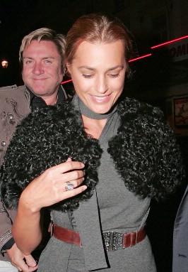 Celebs Wear High Street Too! - Yasmin Le Bon in Wallis - 15