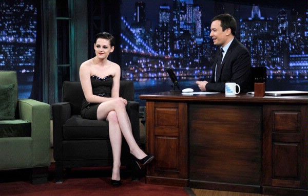 Kristen Stewart: A Week In The Wardrobe - The Tonight Show with Conan O'Brien - 3