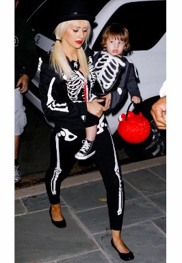 Celebrities Do Halloween Dress-Up - Christina And Max Aguilera - 5